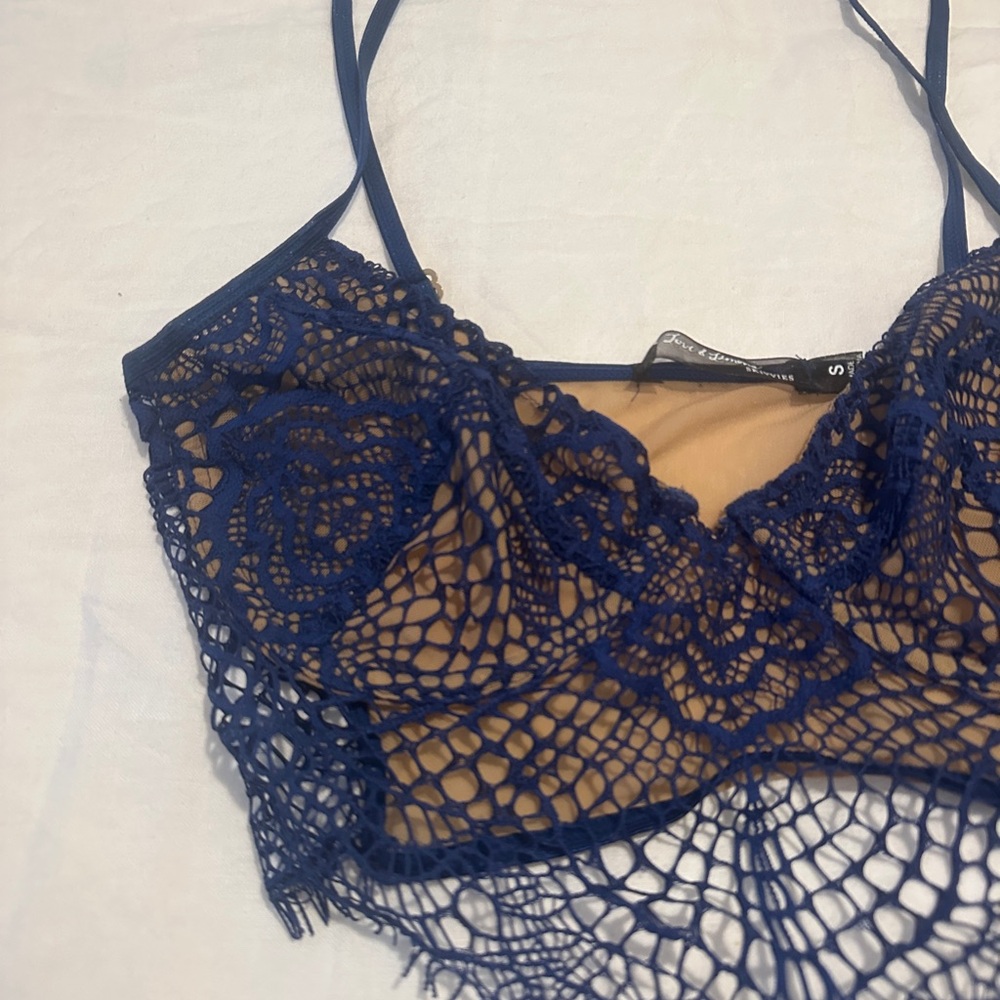 Blue Skivvies Lace Bralette - RARE - Picture 3 of 5